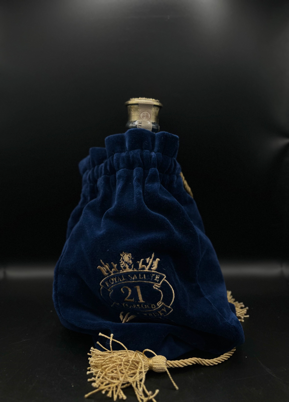 Chivas Regal Royal Salute 21 Year Old - Sapphire Flagon | WHISKY